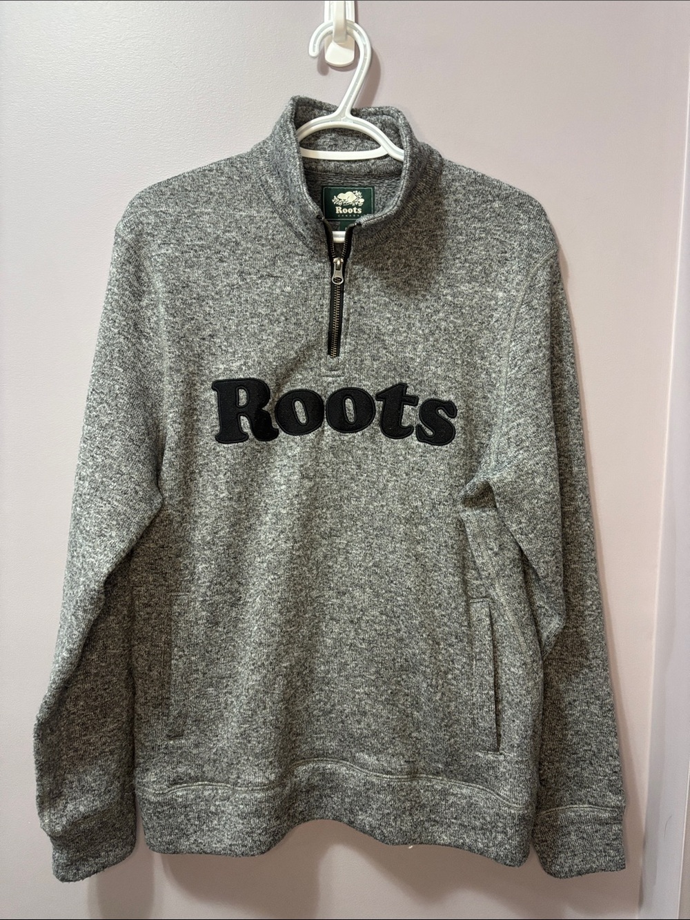 Roots Grey Salt & Pepper Quarter-Zip Pullover With Logo Unisex Sz Med